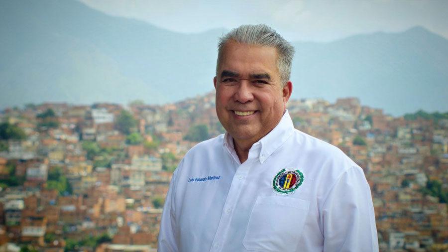 AD judicializado anuncia a Luis Eduardo Martínez como su candidato a las  presidenciales del 2024 - NotiAhora